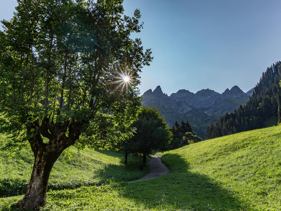 einödsbach Frau Bergschön Oberallgäu