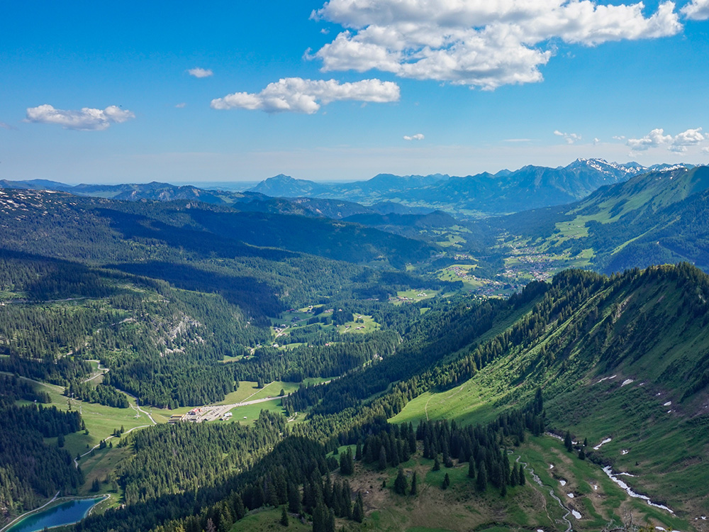 Frau Bergschön Walmedinger Horn Bergwanderung Gipfelbahn Bergbahn